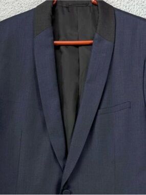 Theory Men's 44R Navy Blue Tuxedo Blazer